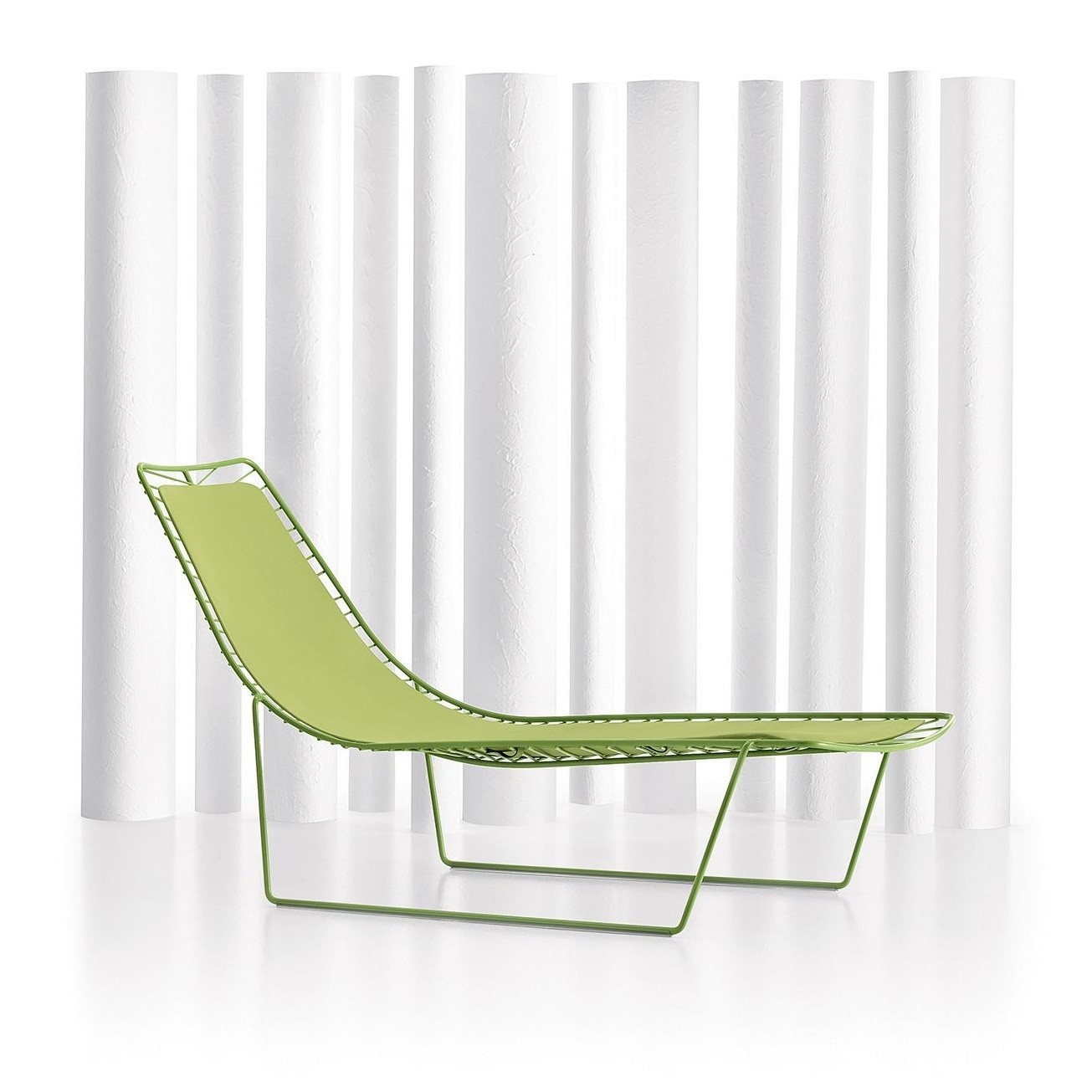 开云（中国） - 坐具|躺椅|办公家具|设计师家具|Leaf 金属户外休闲躺椅